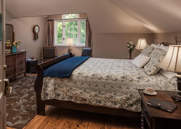 White Oak Manor Bed And Breakfast (Adults Only)
